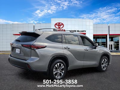 2026 Toyota Highlander Hybrid XLE