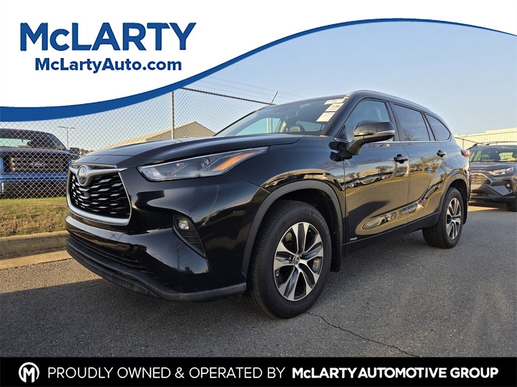 2023 Toyota Highlander Hybrid XLE