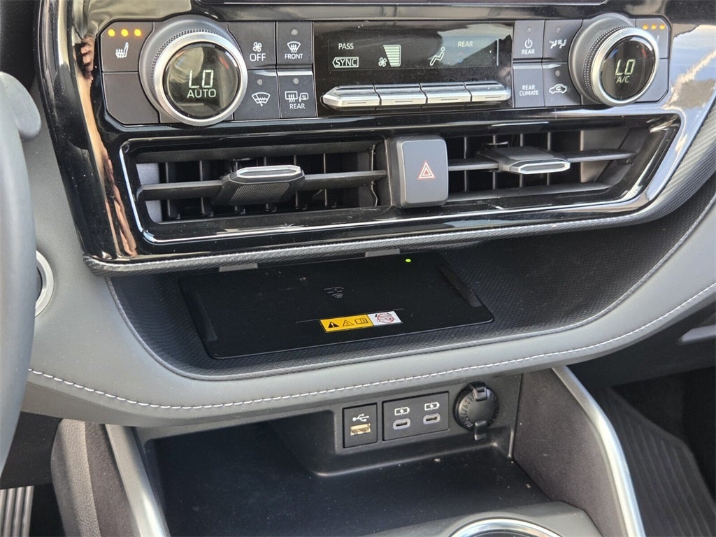 2024 Toyota HIGHLANDER XSE