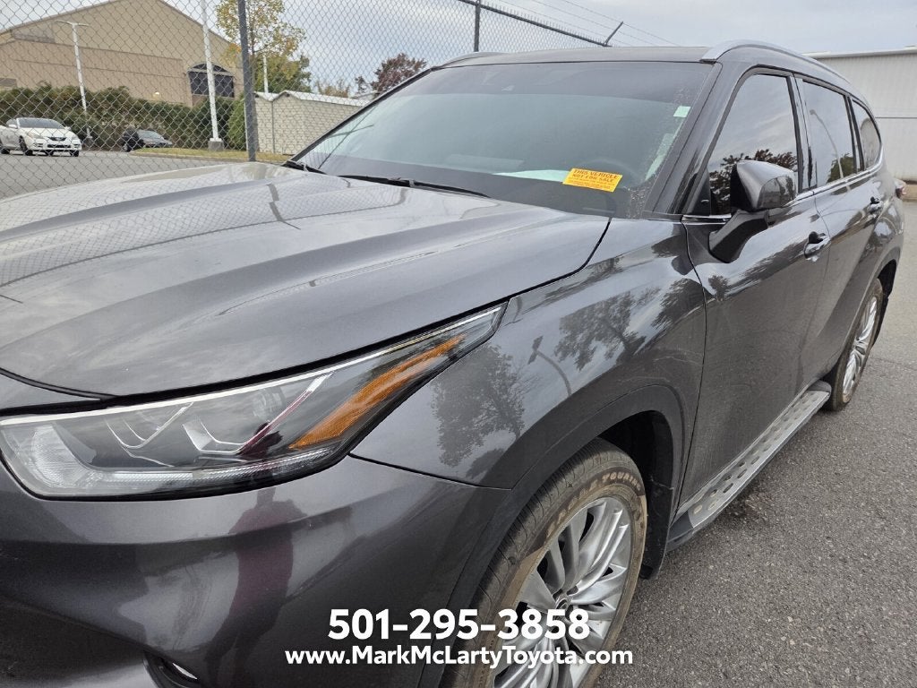 2025 Toyota Highlander Platinum