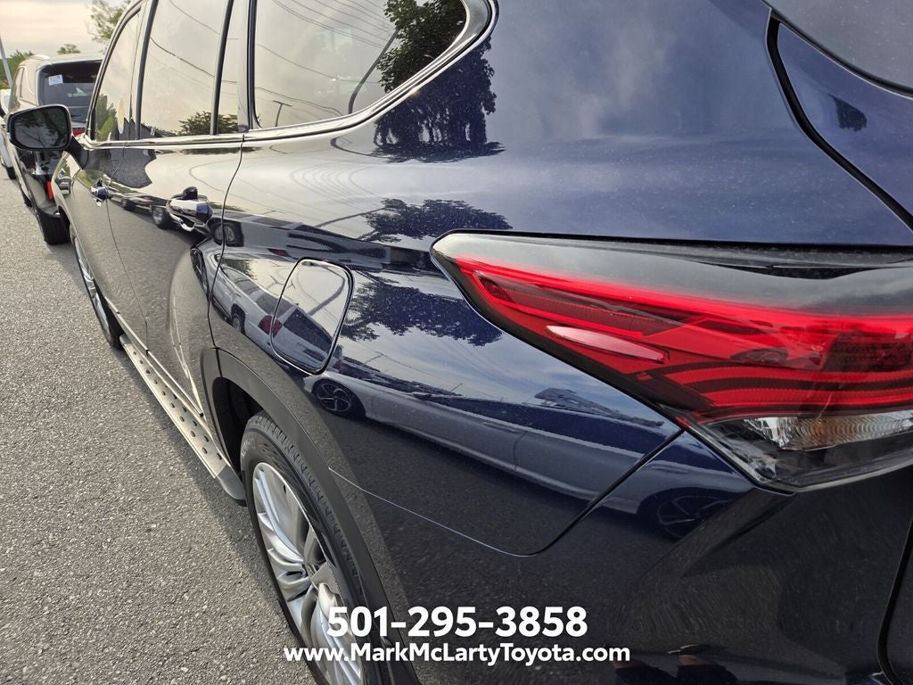 2023 Toyota Highlander Platinum
