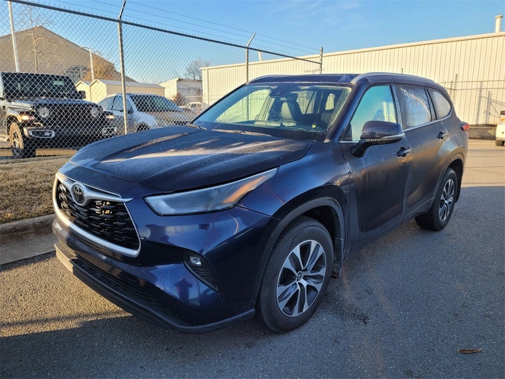 2024 Toyota Highlander XLE