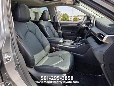 2026 Toyota HIGHLANDER Limited