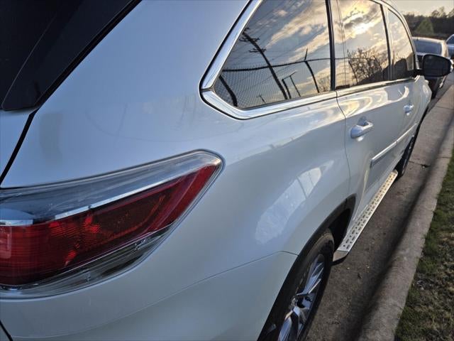 2015 Toyota HIGHLANDER XLE V6