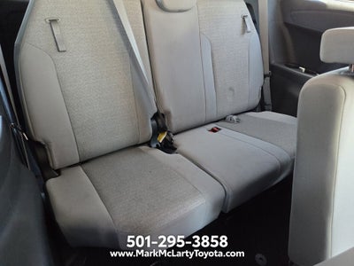 2025 Toyota Sienna LE 8 Passenger