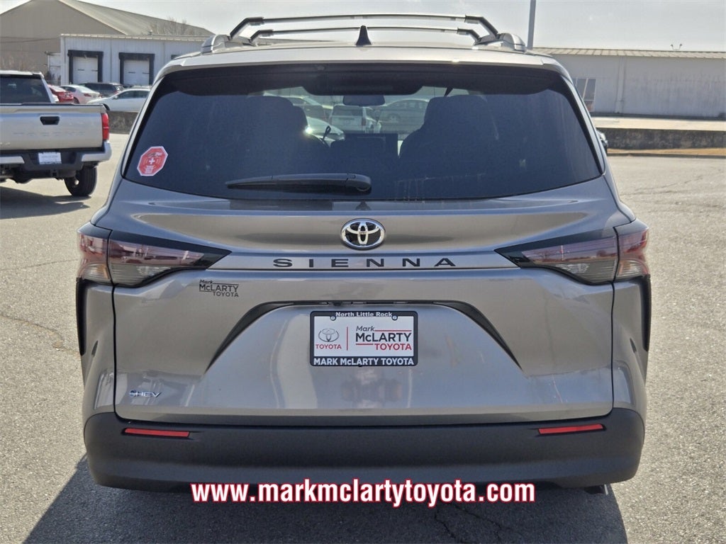 2026 Toyota Sienna LE