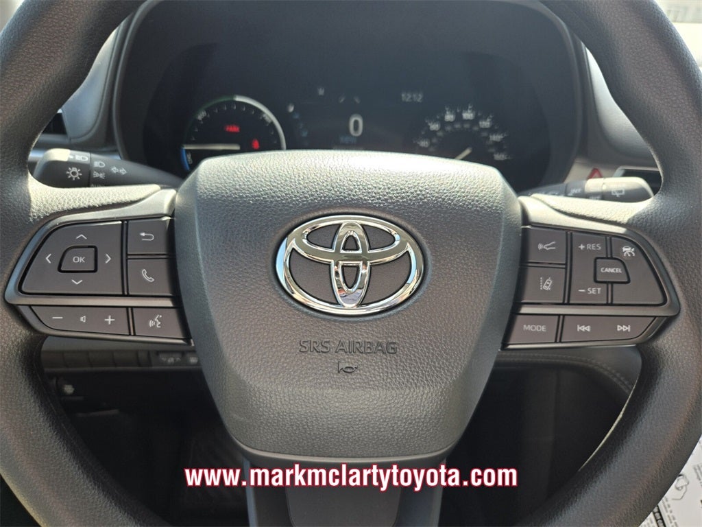 2026 Toyota Sienna LE