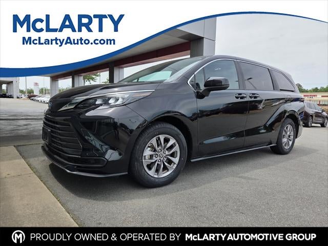 2025 Toyota SIENNA LE LE 8 Passenger