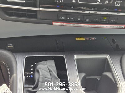 2026 Toyota Sienna LE 8 Passenger