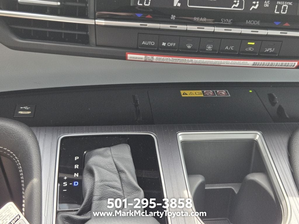 2026 Toyota Sienna LE 8 Passenger