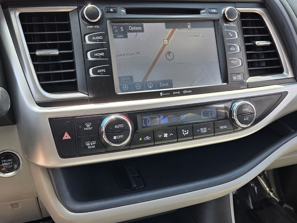 2018 Toyota HIGHLANDER XLE