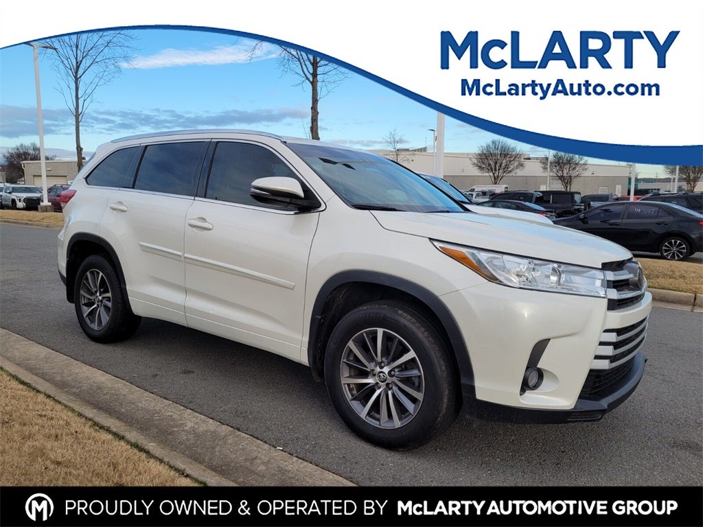 2018 Toyota HIGHLANDER XLE