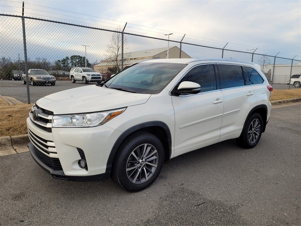 2018 Toyota HIGHLANDER XLE