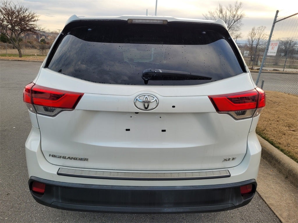 2018 Toyota HIGHLANDER XLE