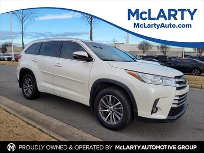 2018 Toyota HIGHLANDER XLE