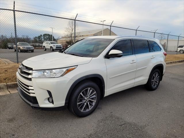 2018 Toyota HIGHLANDER XLE