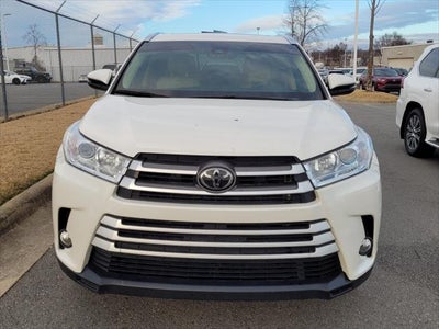2018 Toyota HIGHLANDER XLE