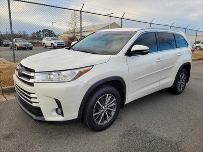 2018 Toyota HIGHLANDER XLE