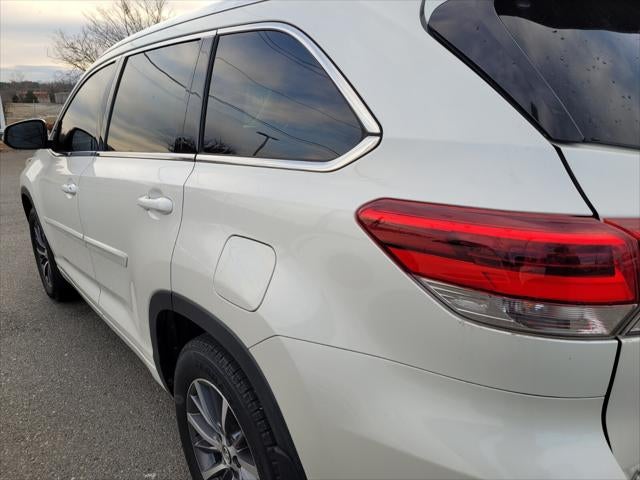 2018 Toyota HIGHLANDER XLE