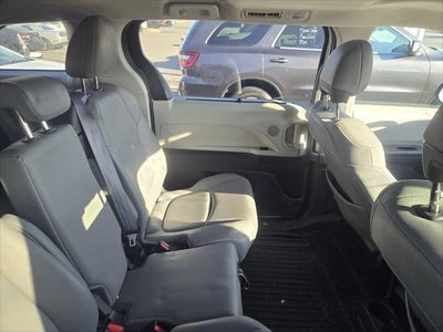 2021 Toyota SIENNA XLE XLE
