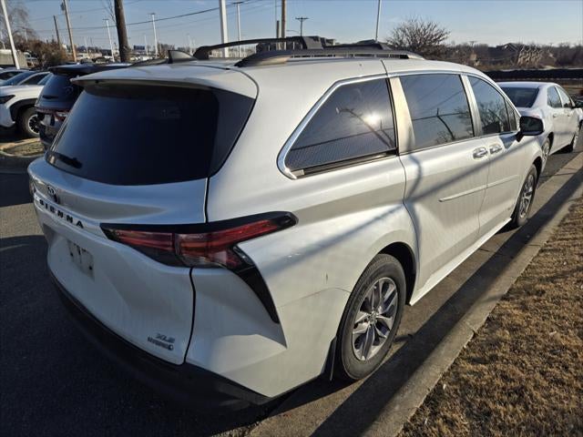 2021 Toyota SIENNA XLE XLE