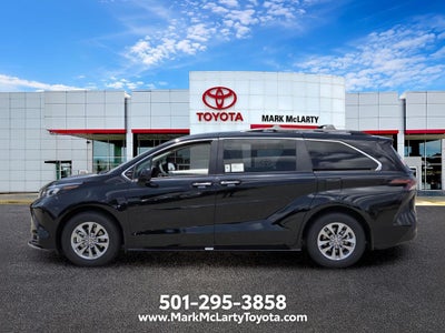 2026 Toyota Sienna XLE 8 Passenger