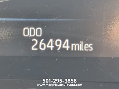 2025 Toyota Sienna XLE 8 Passenger