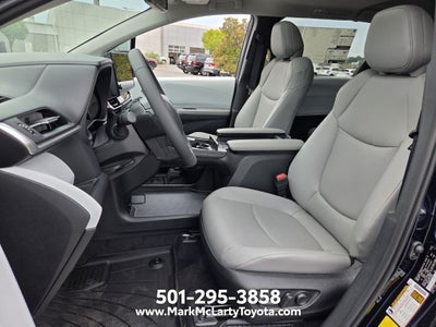 2026 Toyota Sienna XLE 8 Passenger