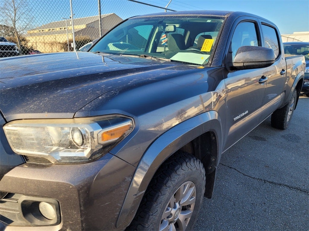 2017 Toyota TACOMA SR5 SR5