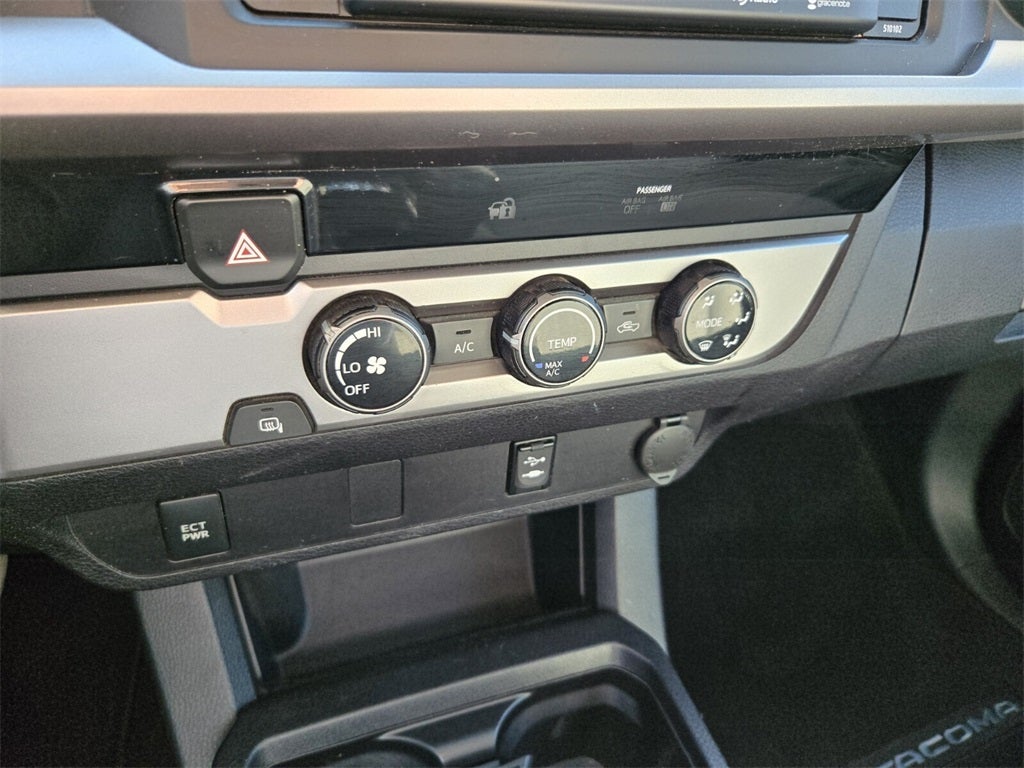 2017 Toyota TACOMA SR5 SR5