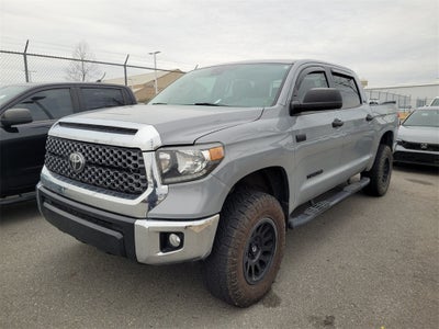 2020 Toyota TUNDRA 4X4 SR5