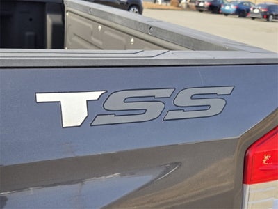 2014 Toyota TUNDRA 4X2 SR5 CrewMax