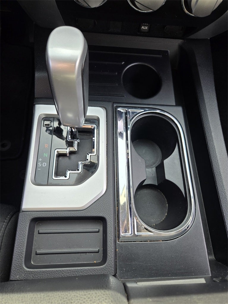 2014 Toyota TUNDRA 4X2 SR5 CrewMax