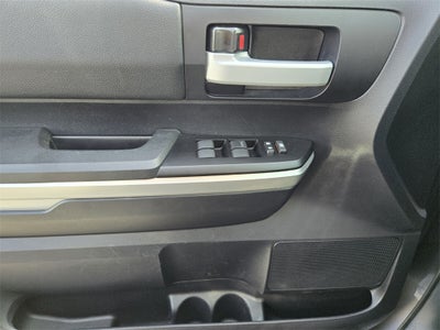 2014 Toyota TUNDRA 4X2 SR5 CrewMax