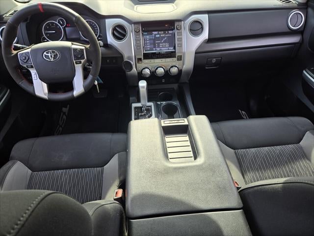 2014 Toyota TUNDRA 4X2 SR5 CrewMax
