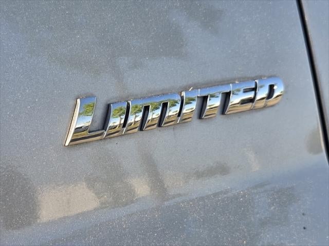 2017 Toyota TUNDRA 4X4 Limited CrewMax