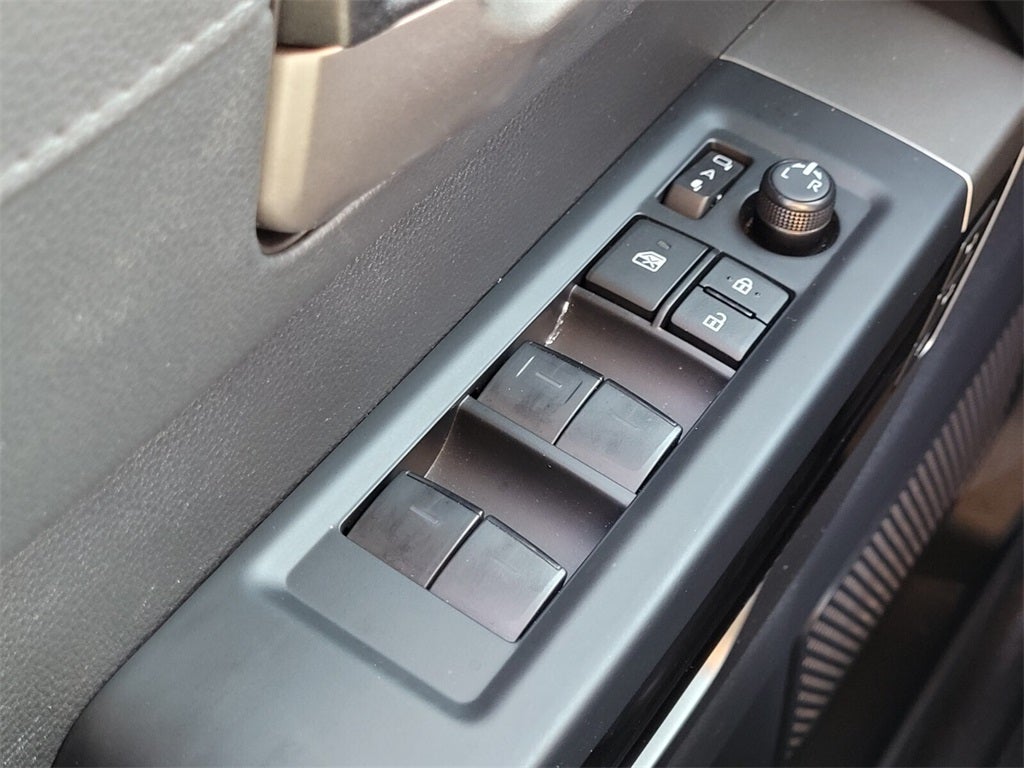 2025 Toyota TUNDRA 4X4 Limited