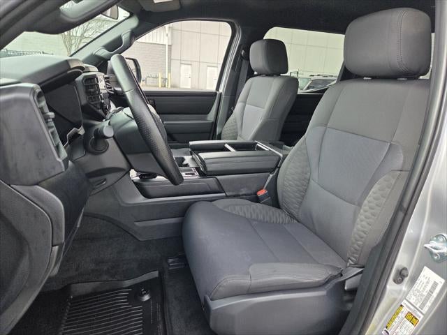 2025 Toyota TUNDRA 4X4 SR