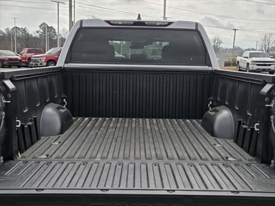 2025 Toyota TUNDRA 4X4 SR