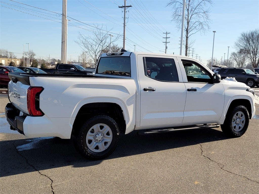 2023 Toyota TUNDRA 4X4 SR