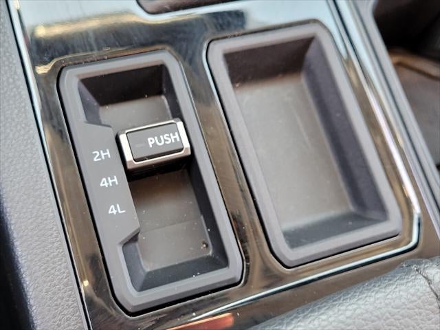 2023 Toyota TUNDRA 4X4 SR