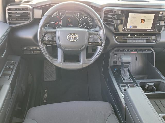 2023 Toyota TUNDRA 4X4 SR