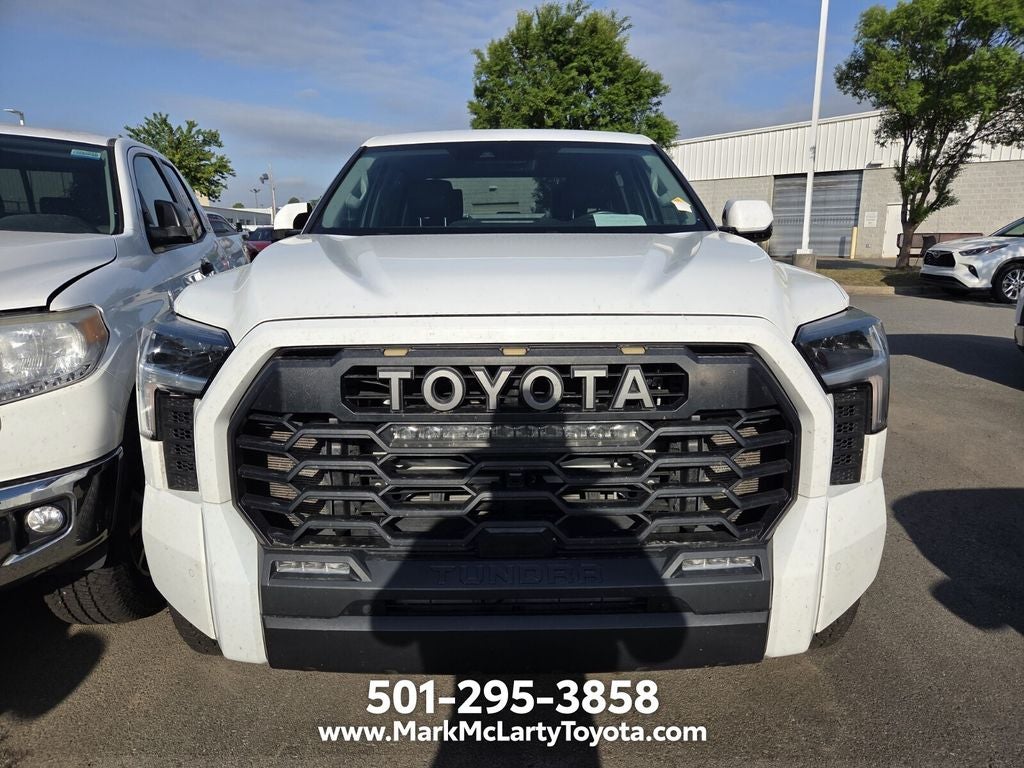 Used 2022 Toyota Tundra SR5 with VIN 5TFLA5AB2NX008011 for sale in Little Rock