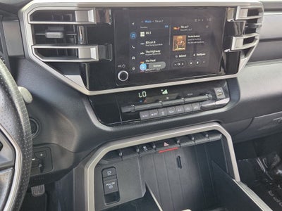 2025 Toyota TUNDRA 4X2 SR5