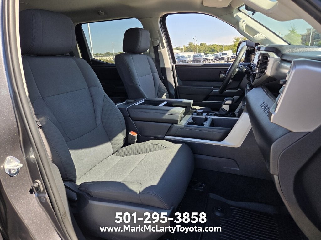 2024 Toyota Tundra SR5 - Photo 16