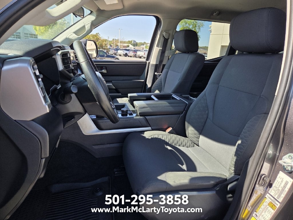 2024 Toyota Tundra SR5 - Photo 9