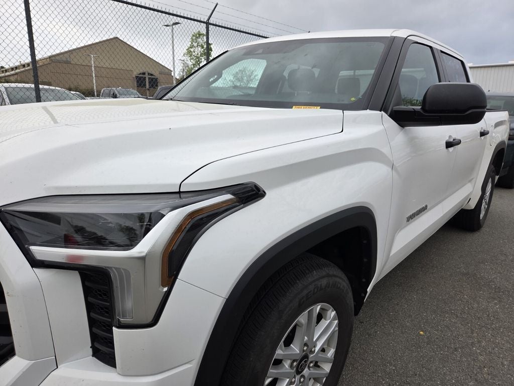 2025 Toyota TUNDRA 4X2 SR5