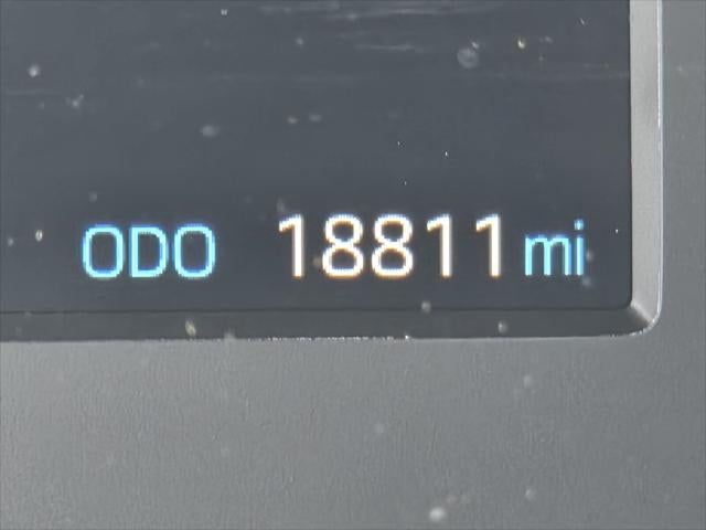 2025 Toyota TUNDRA 4X2 SR5