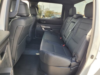 2025 Toyota TUNDRA 4X4 SR5