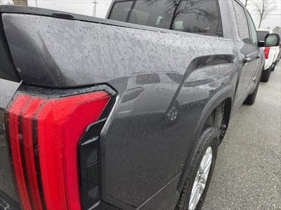 2025 Toyota TUNDRA 4X4 SR5